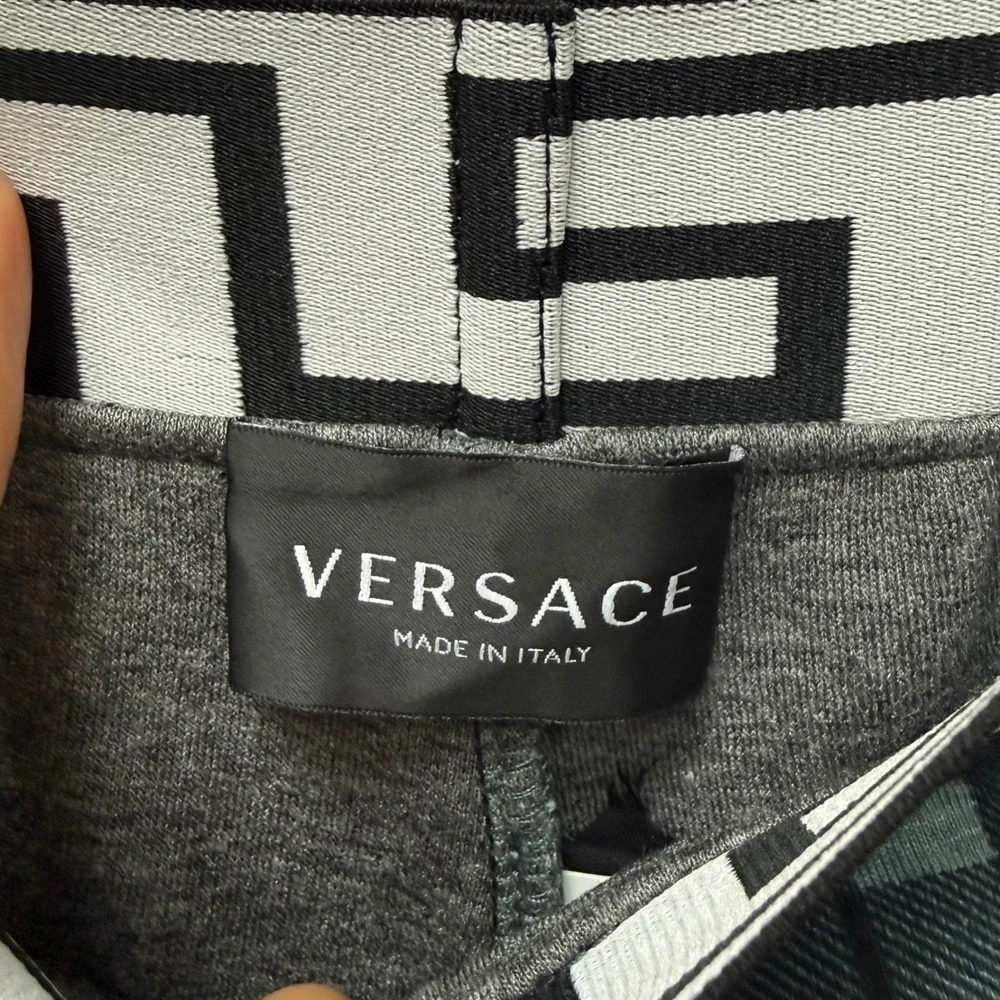 Versace‎ Kids Mixed Print Greca Waistband Shorts Blue Green 4Y Made in Italy